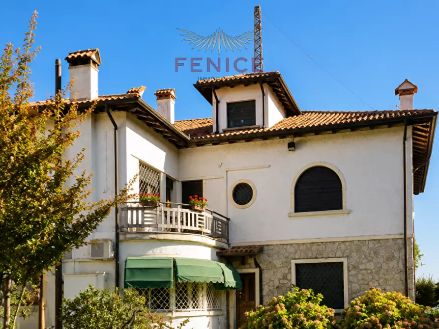 Immagine 14 di Villa in vendita  in Via Alessandro Zanini 56 a Cornuda