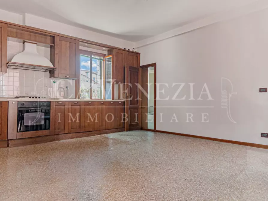Immagine 7 di Appartamento in vendita  a Venezia
