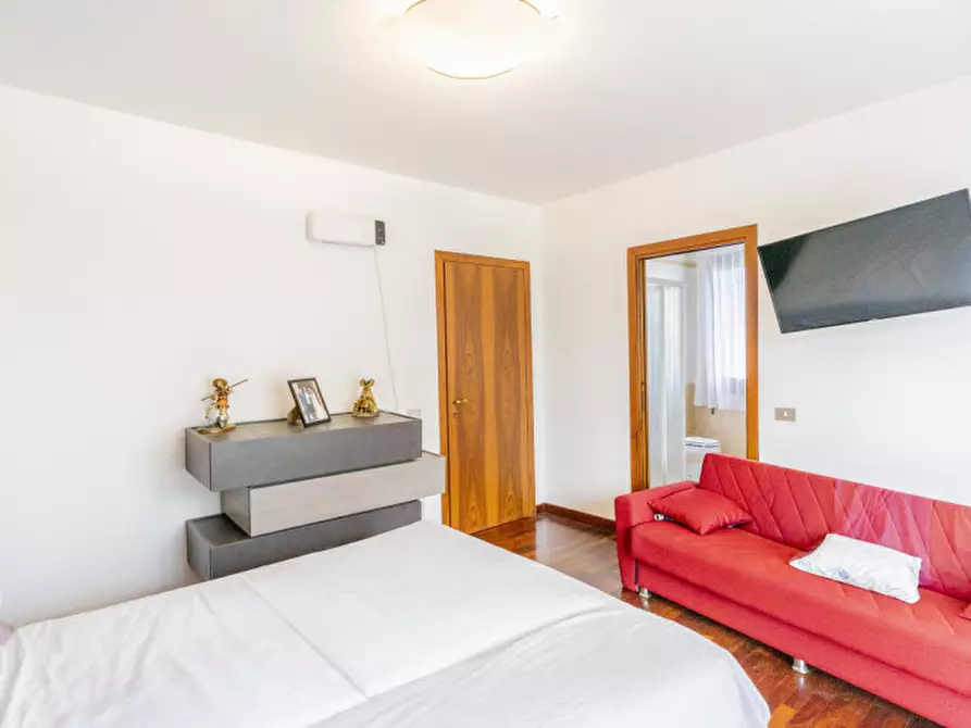 Immagine 18 di Appartamento in vendita  in Via Mezzavia 21 a Montegrotto Terme