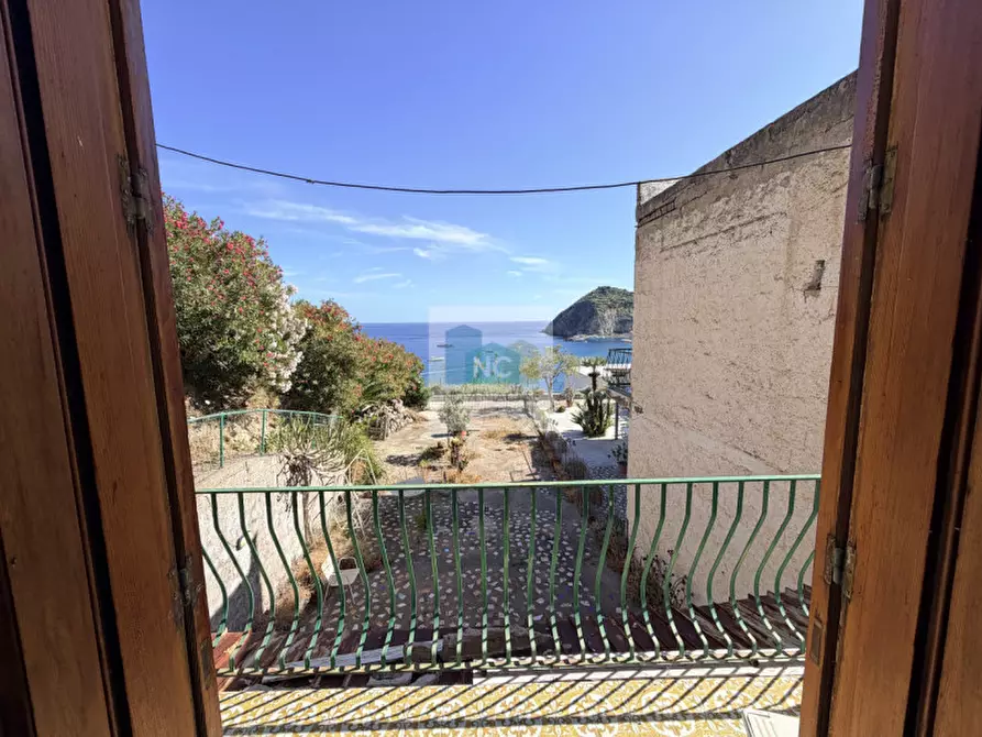 Immagine 8 di Casa bifamiliare in vendita  in via fondolillo 10 a Serrara Fontana