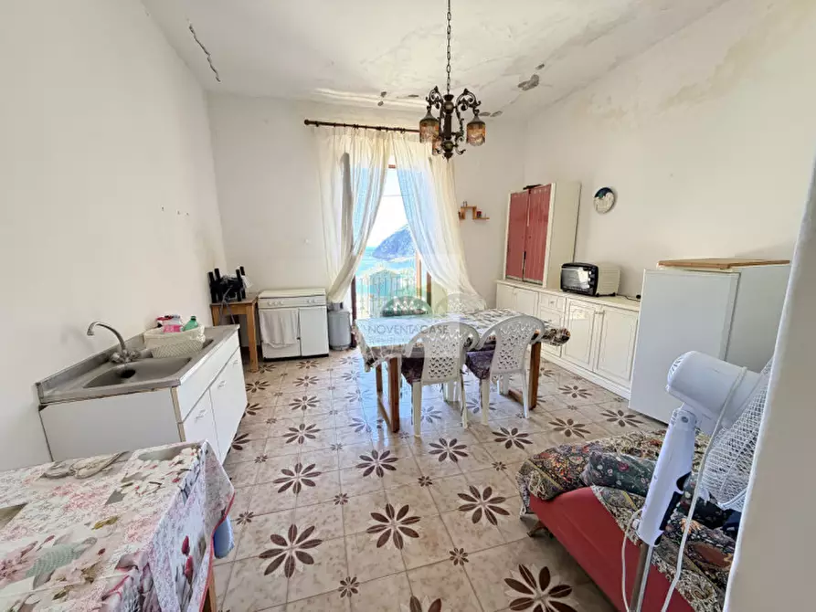 Immagine 12 di Casa bifamiliare in vendita  in via fondolillo 10 a Serrara Fontana