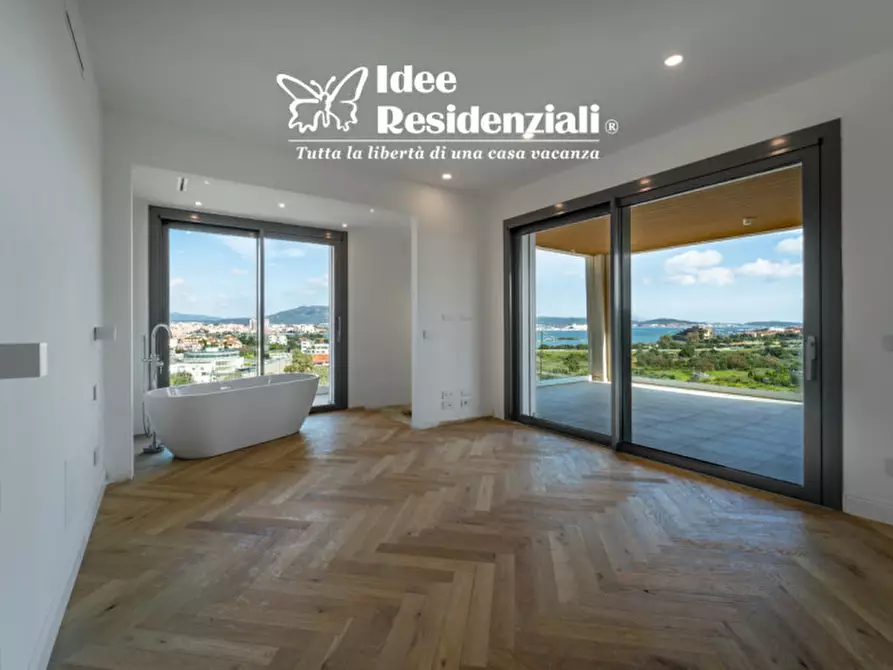 Immagine 4 di Appartamento in vendita  in Via Venafiorita a Olbia