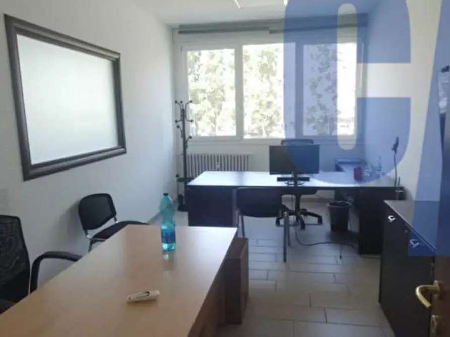 Immagine 11 di Ufficio in affitto  in VIA POPULONIA a Milano