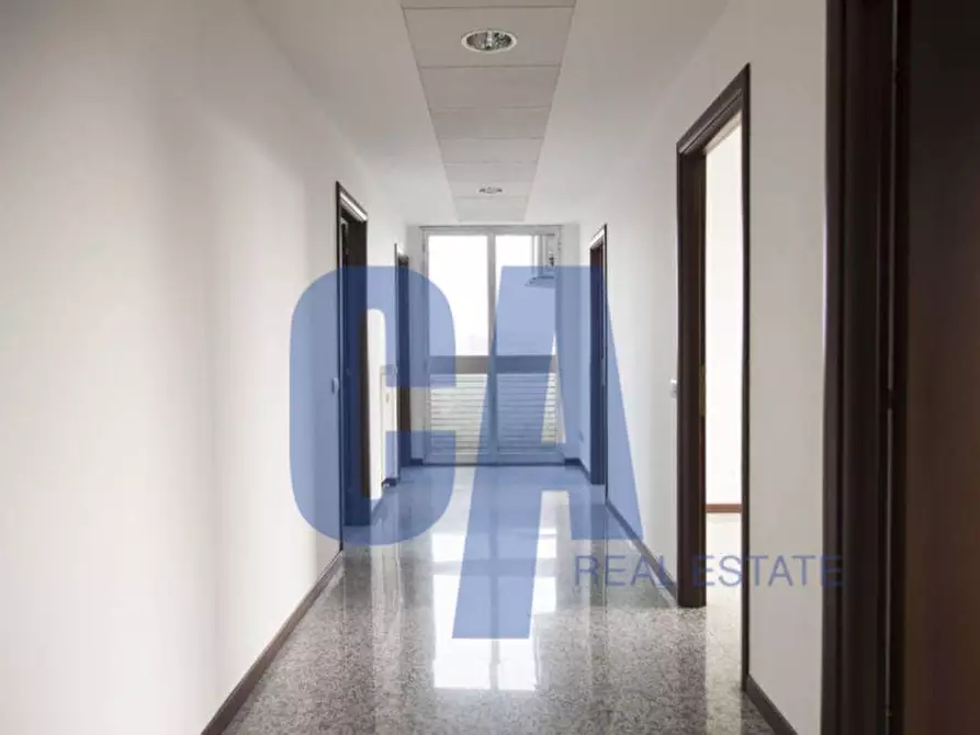 Immagine 8 di Ufficio in affitto  in VIA POPULONIA a Milano