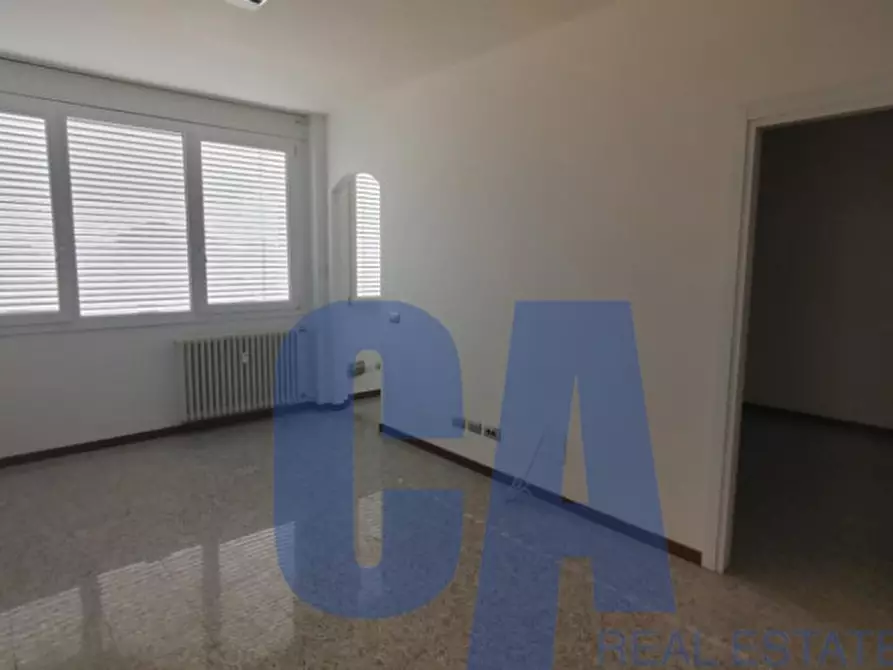 Immagine 18 di Ufficio in affitto  in VIA POPULONIA a Milano