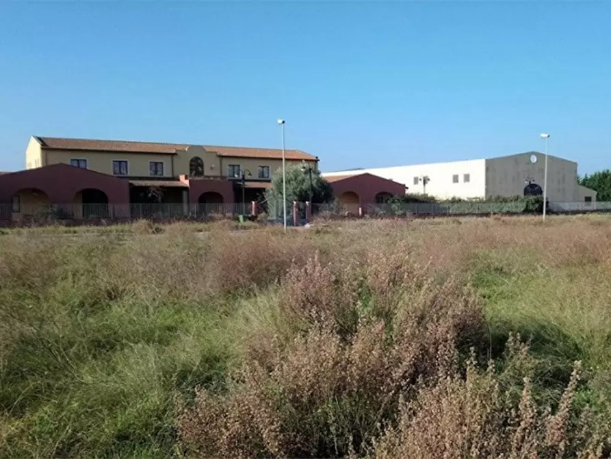 Immagine 1 di Capannone industriale in vendita  in Via della Cooperazione, N. 1-3 a Serrenti
