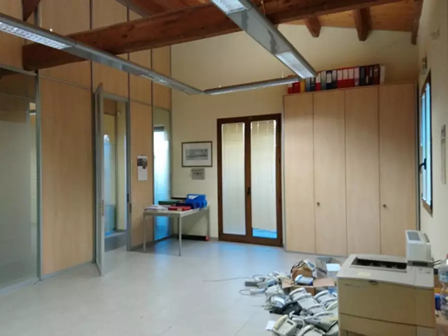 Immagine 4 di Capannone industriale in vendita  in Via della Cooperazione, N. 1-3 a Serrenti