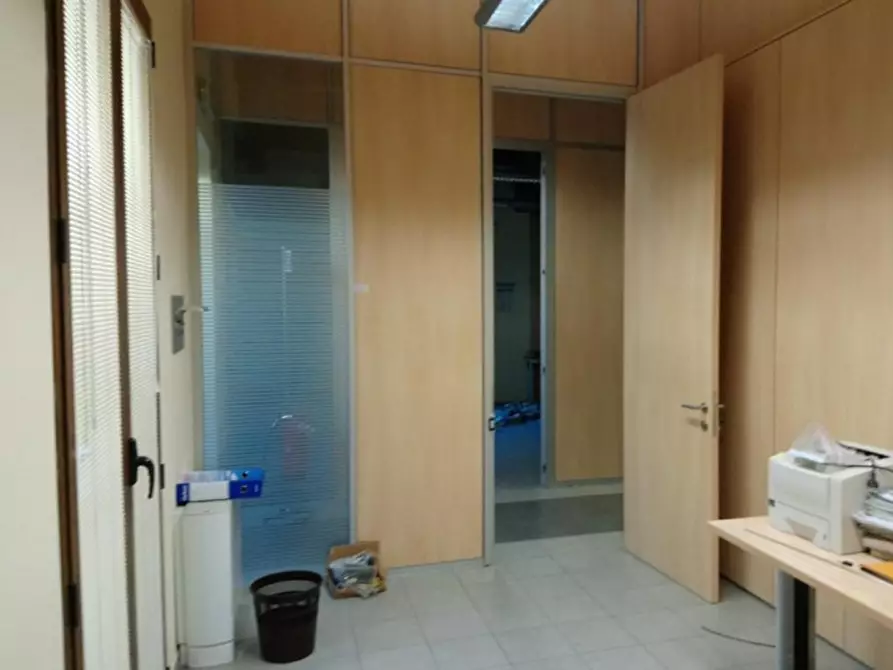 Immagine 5 di Capannone industriale in vendita  in Via della Cooperazione, N. 1-3 a Serrenti