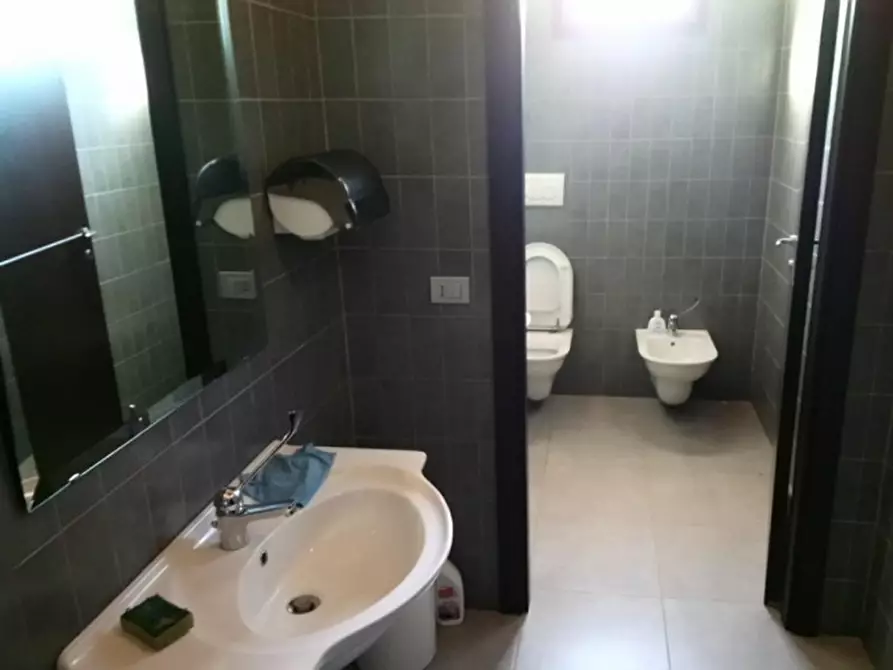 Immagine 14 di Capannone industriale in vendita  in Via della Cooperazione, N. 1-3 a Serrenti