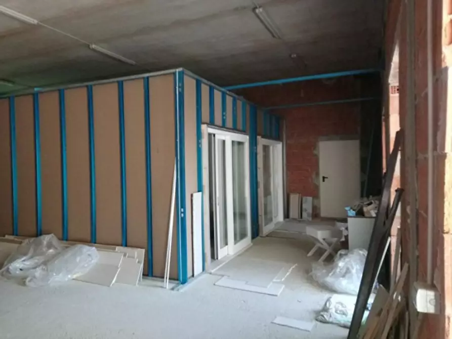 Immagine 24 di Capannone industriale in vendita  in Via della Cooperazione, N. 1-3 a Serrenti