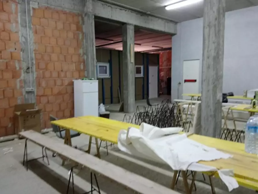 Immagine 26 di Capannone industriale in vendita  in Via della Cooperazione, N. 1-3 a Serrenti