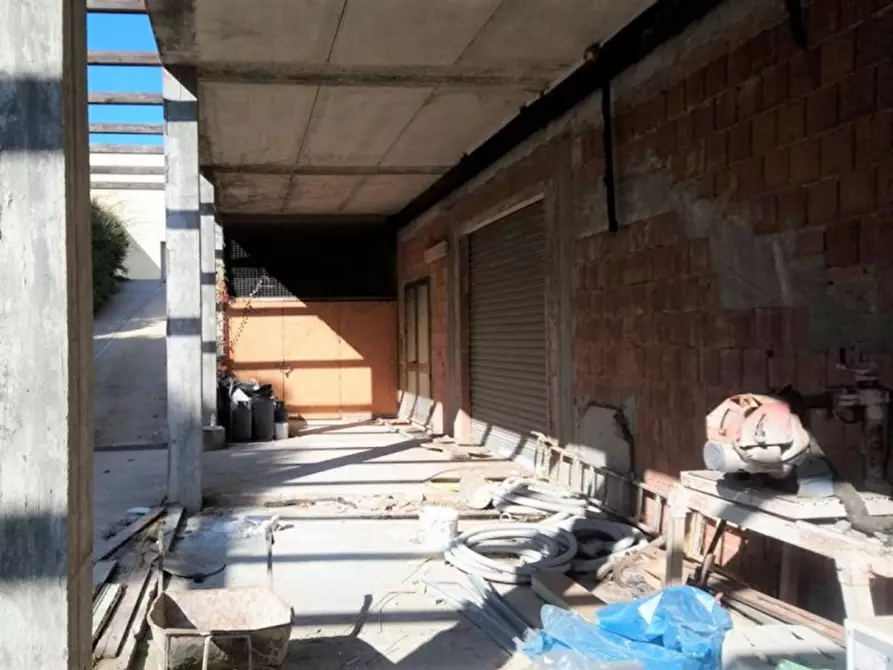 Immagine 29 di Capannone industriale in vendita  in Via della Cooperazione, N. 1-3 a Serrenti