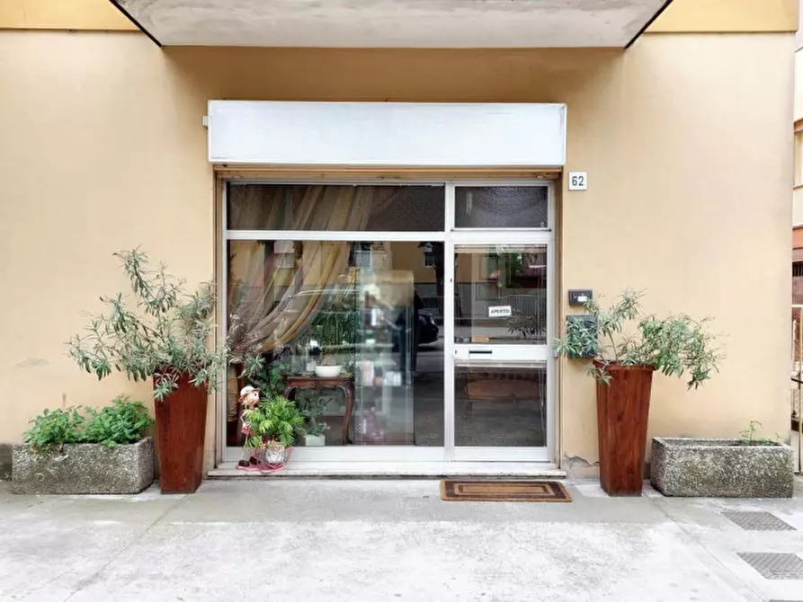 Immagine 1 di Negozio in vendita  in Via Tommaso Dal Pozzo, N. 62 a Faenza