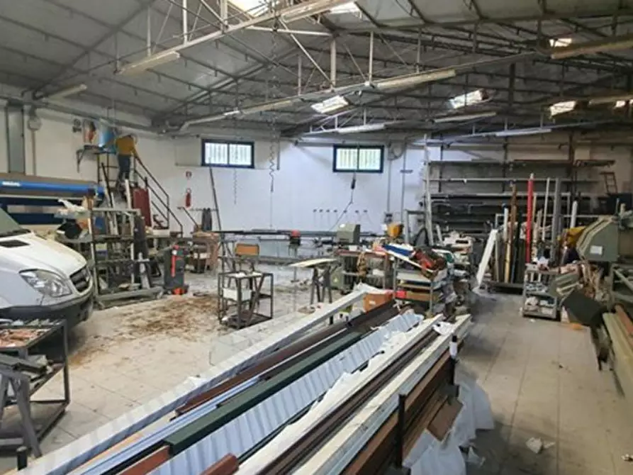 Immagine 22 di Capannone industriale in vendita  in SS 18, N. snc a Scilla