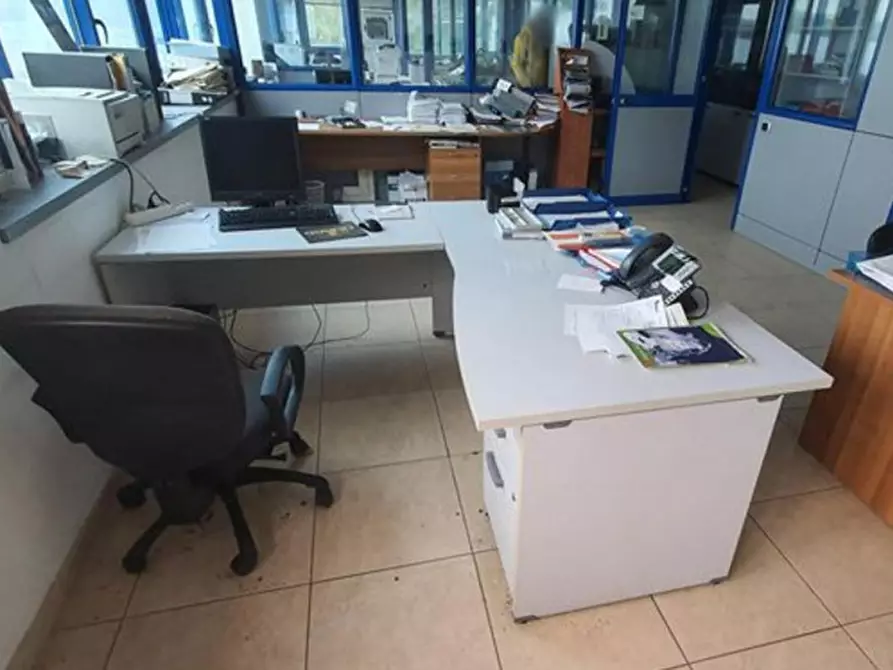 Immagine 30 di Capannone industriale in vendita  in SS 18, N. snc a Scilla
