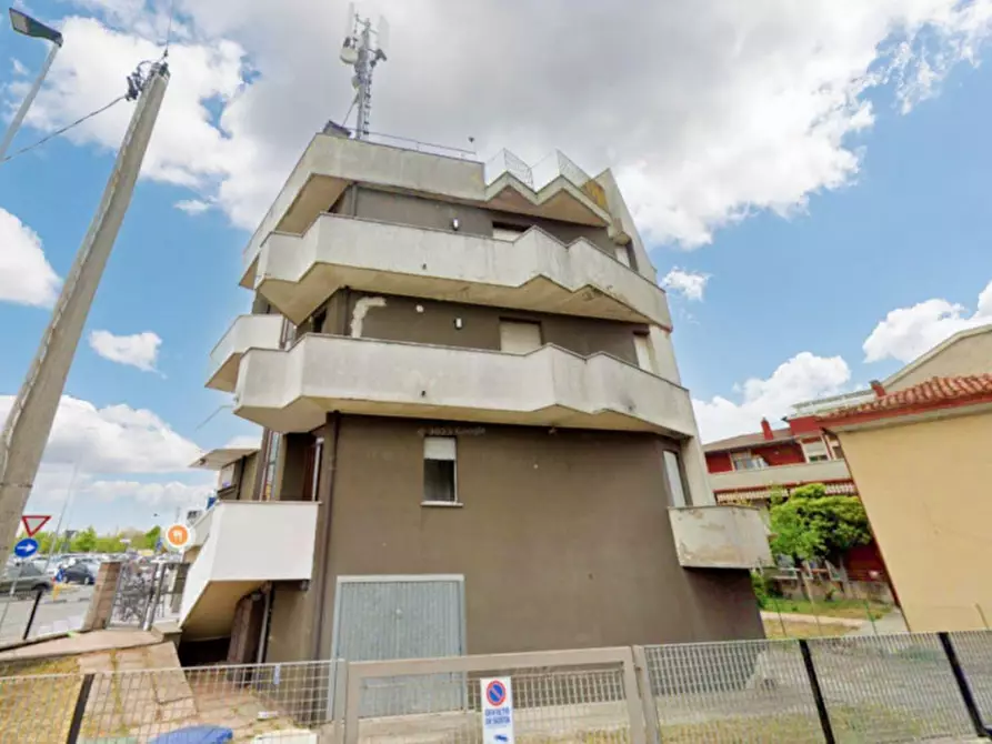 Immagine 7 di Cantina in vendita  in Via Piovese, N. 211 a Padova