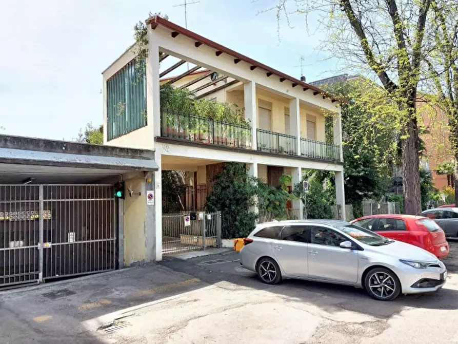Immagine 2 di Casa indipendente in vendita  in Via Mameli, N. 6 a Faenza