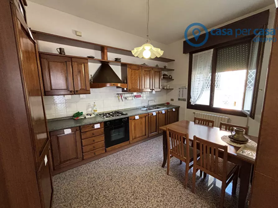 Immagine 4 di Casa indipendente in vendita  a Rovigo