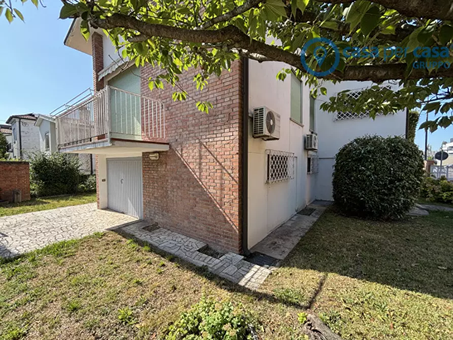 Immagine 35 di Casa indipendente in vendita  a Rovigo