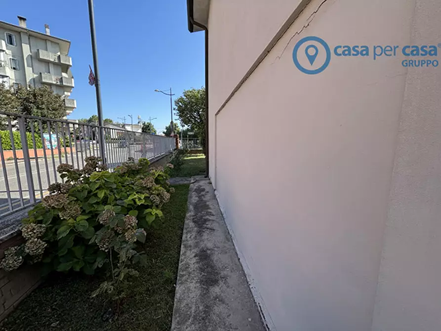 Immagine 41 di Casa indipendente in vendita  a Rovigo