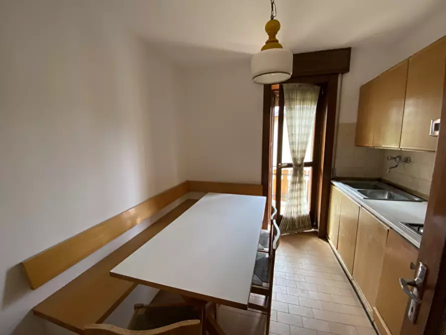 Immagine 2 di Appartamento in vendita  in Via 4 Novembre a Asiago