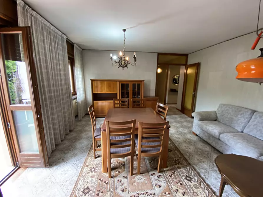 Immagine 3 di Appartamento in vendita  in Via 4 Novembre a Asiago