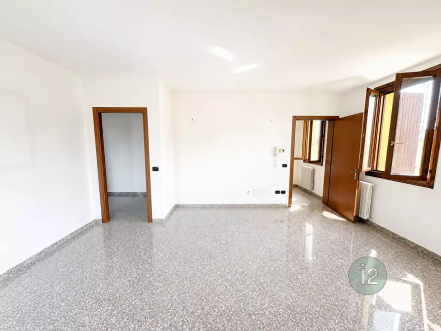 Immagine 4 di Appartamento in vendita  in Via Romana a Medolla