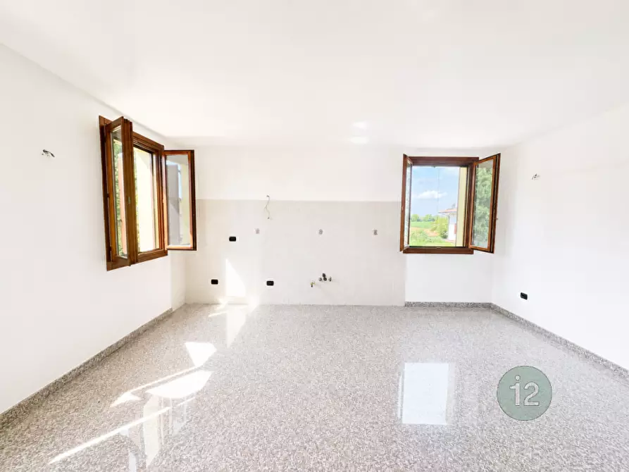 Immagine 5 di Appartamento in vendita  in Via Romana a Medolla