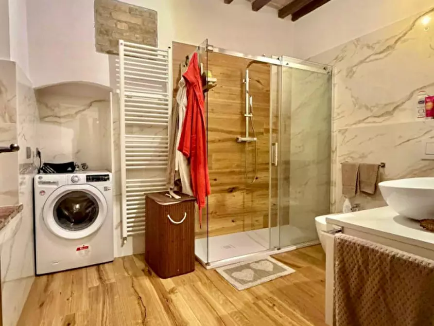 Immagine 14 di Appartamento in vendita  in Borgo Goldoni Carlo, 4 a Parma