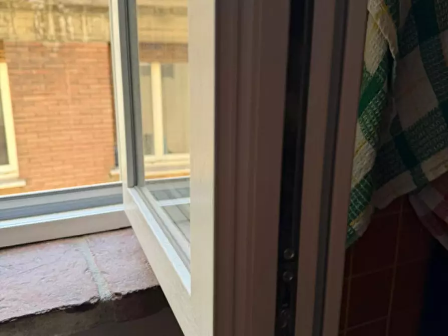 Immagine 15 di Appartamento in vendita  in Borgo Goldoni Carlo, 4 a Parma