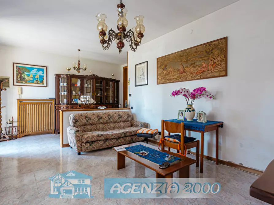 Immagine 6 di Villa in vendita  in Via del Mare 1 a Arre