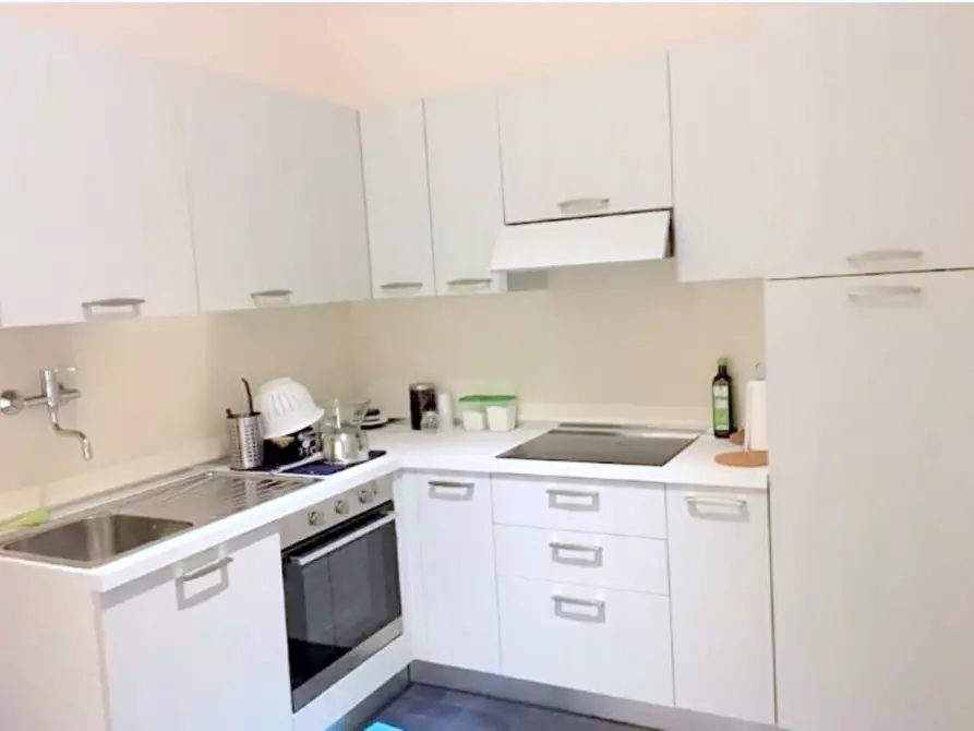 Immagine 3 di Appartamento in vendita  in VIALE CODALUNGA a Padova