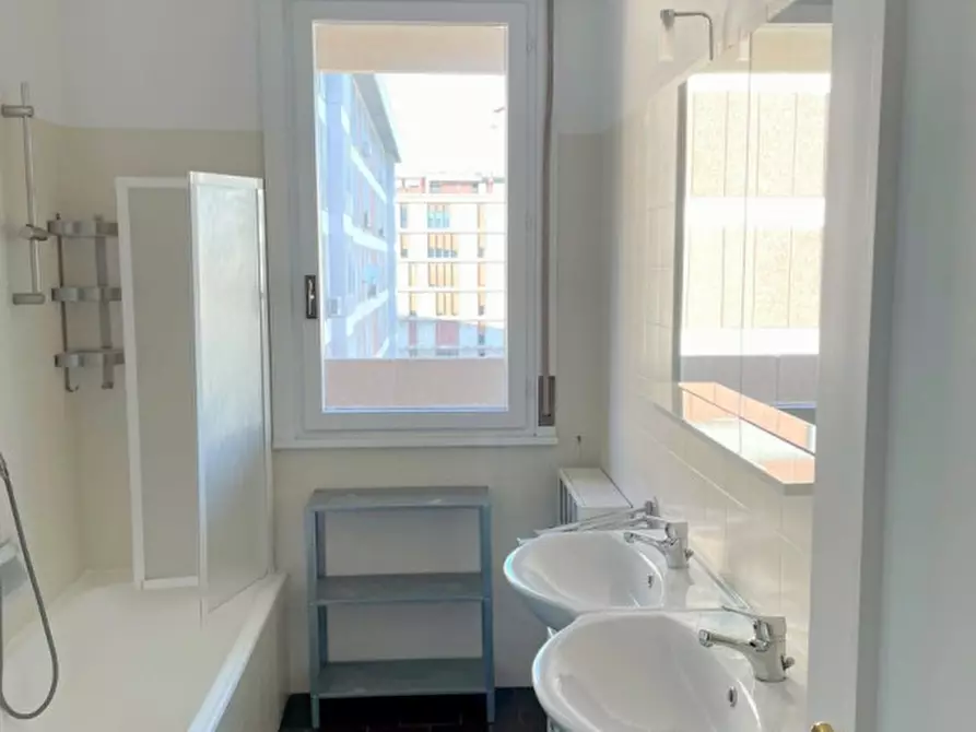 Immagine 21 di Appartamento in vendita  in VIALE CODALUNGA a Padova
