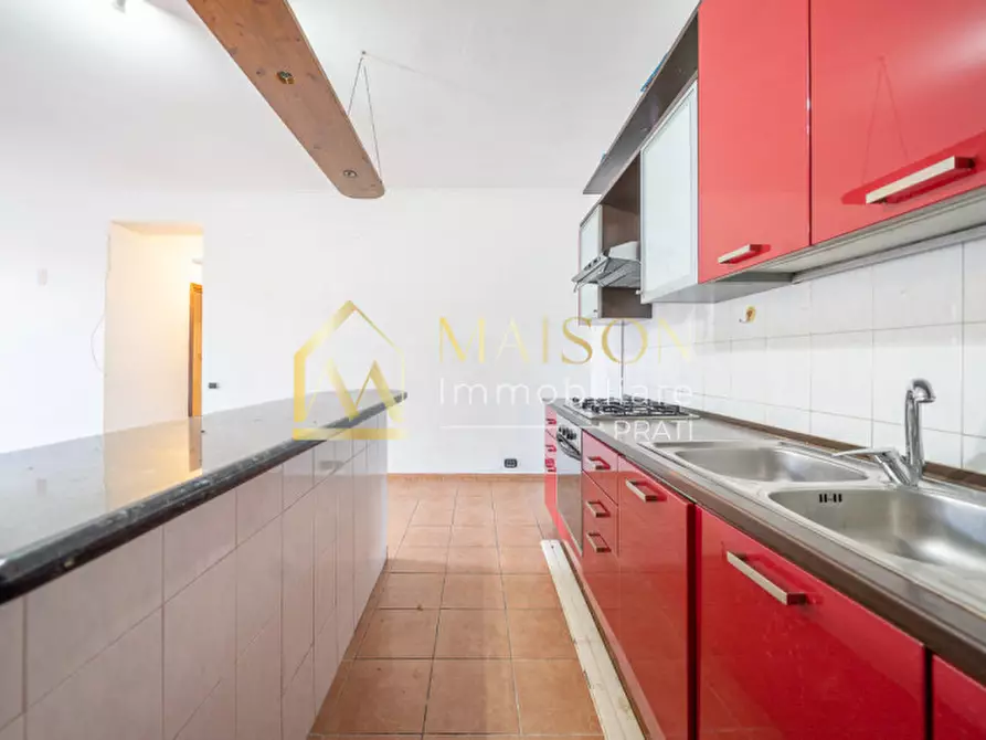 Immagine 4 di Appartamento in vendita  in Via Banari a Roma