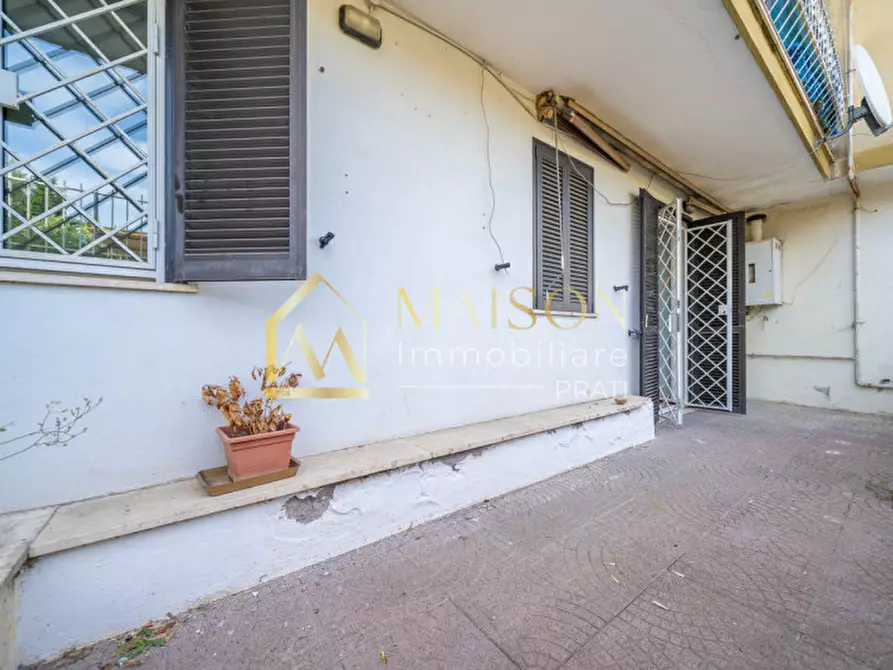 Immagine 36 di Appartamento in vendita  in Via Banari a Roma