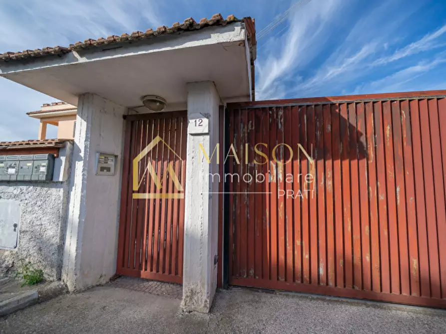 Immagine 40 di Appartamento in vendita  in Via Banari a Roma