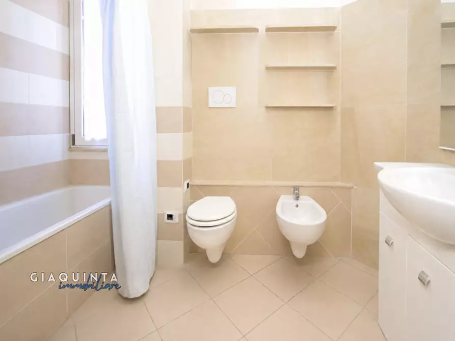 Immagine 3 di Appartamento in vendita  in Via Reitano n. 21 a Catania