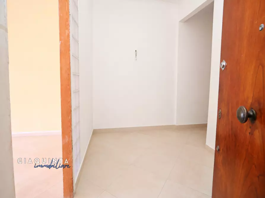 Immagine 12 di Appartamento in vendita  in Via Reitano n. 21 a Catania