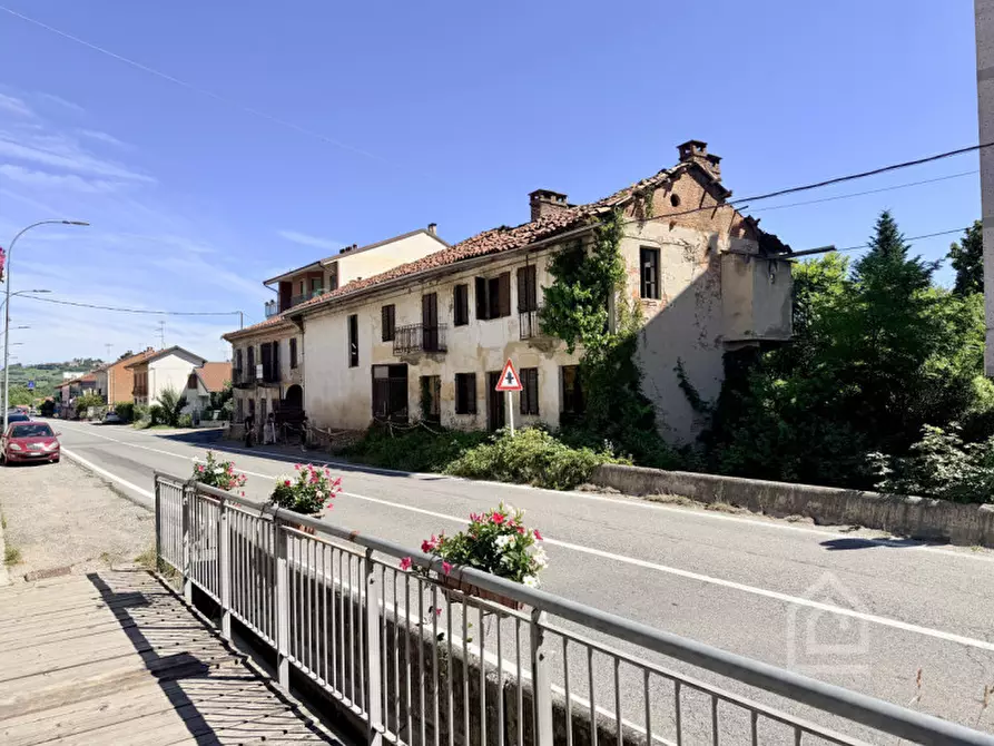 Immagine 2 di Rustico / casale in vendita  in Corso Carlo e Siro Bongiovanni 48 a Casalborgone