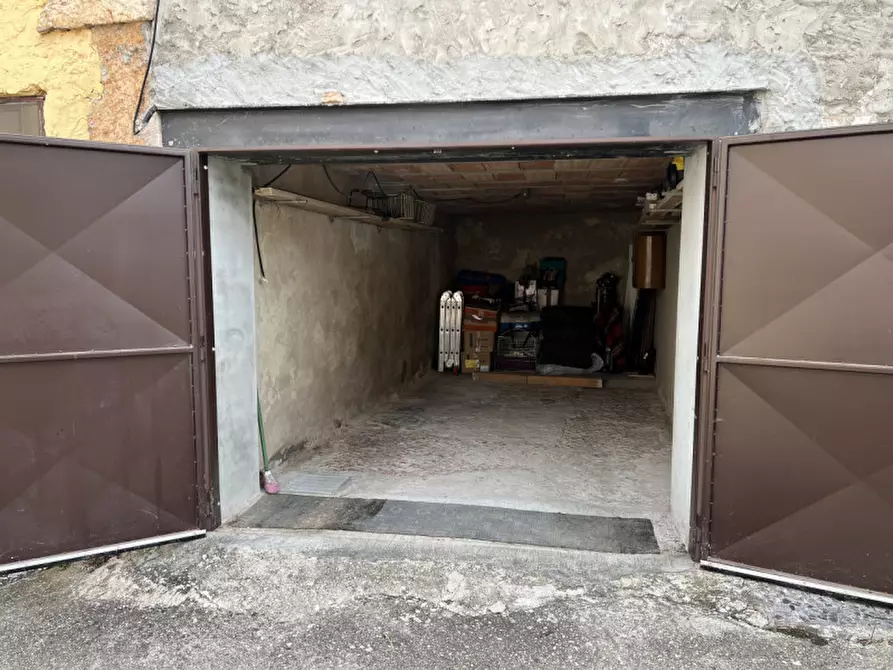 Immagine 4 di Appartamento in vendita  in Contrada Grobbe 44 a Bosco Chiesanuova