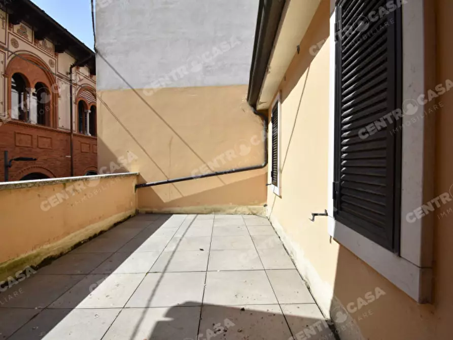 Immagine 14 di Negozio in vendita  in via duomo a Legnago