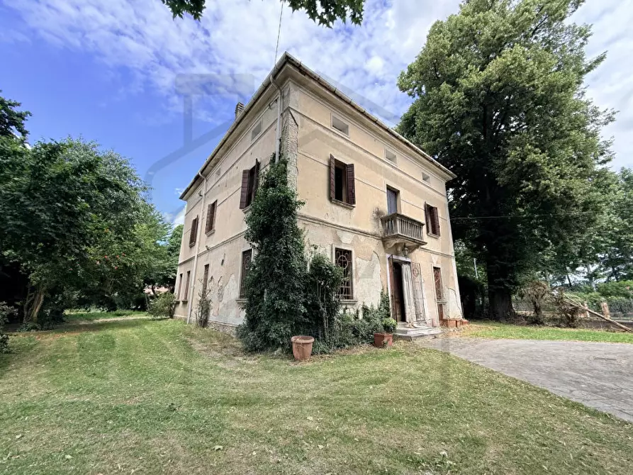 Immagine 1 di Villa in vendita  in Via G. Barbarigo a Cervarese Santa Croce