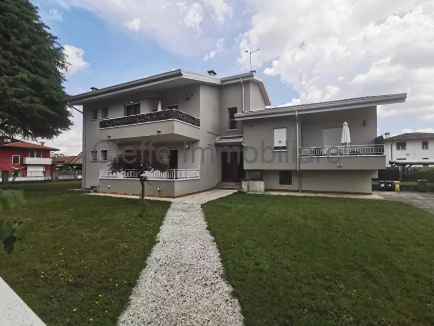 Immagine 2 di Casa trifamiliare in affitto  in VIA BANDIERA a Mestrino