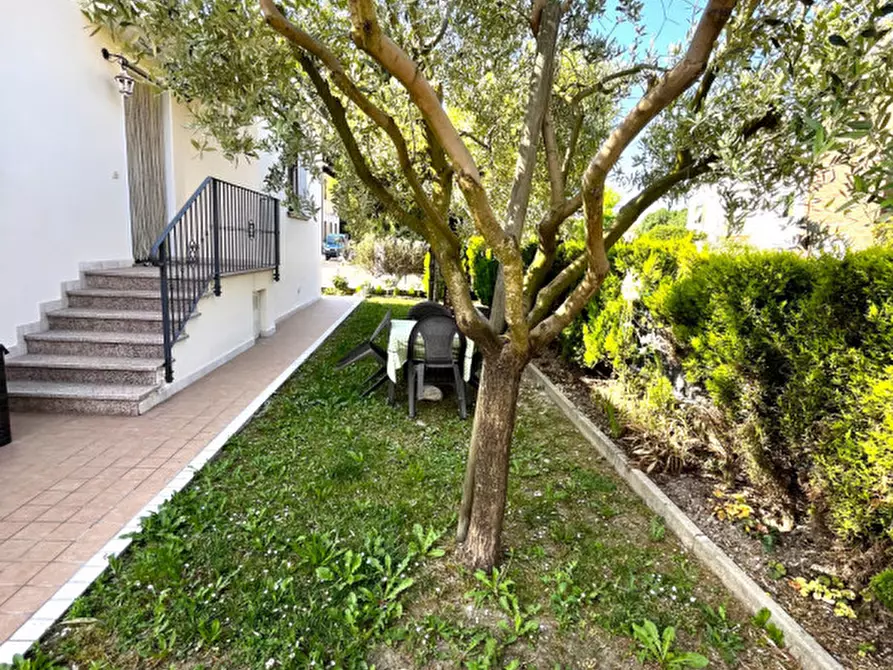 Immagine 7 di Casa indipendente in vendita  in Via San Cipriano a Roncade