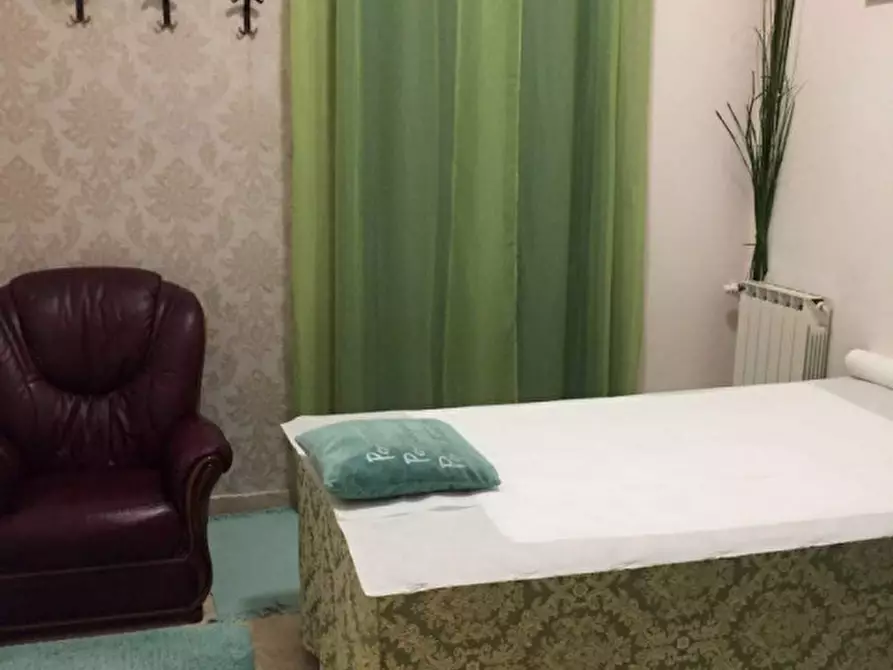 Immagine 10 di Attività commerciale in affitto  in VIA DI BELLARIVA a Firenze