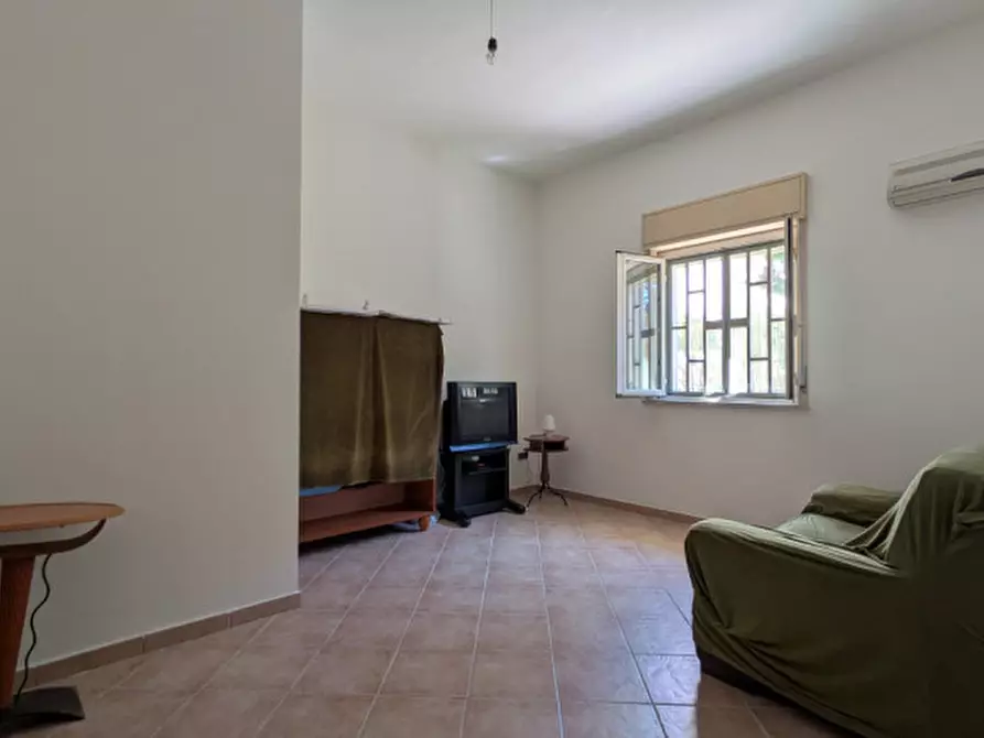 Immagine 11 di Appartamento in vendita  in Via Ammiraglio Amerigo Conti, 14 a Palermo