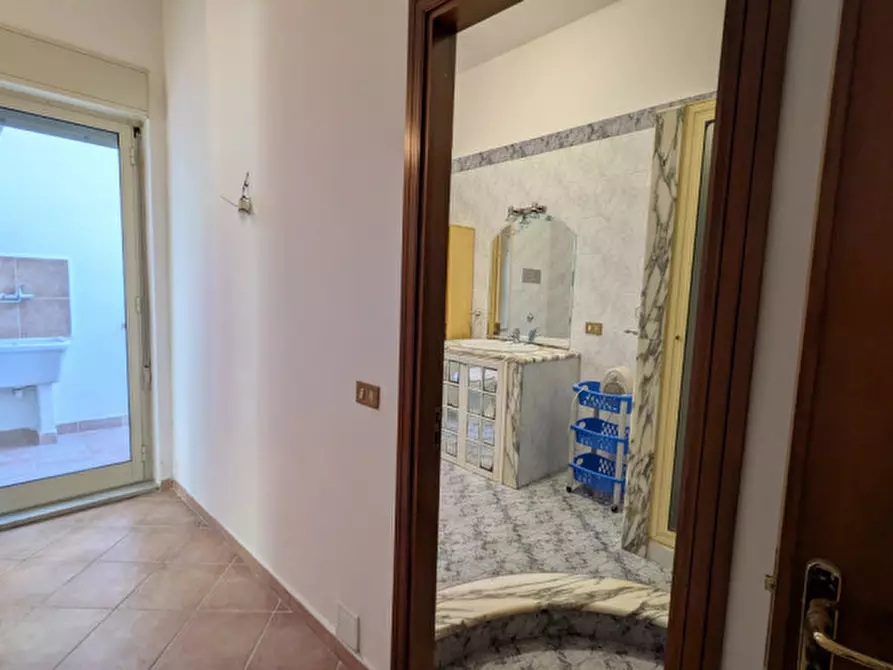 Immagine 13 di Appartamento in vendita  in Via Ammiraglio Amerigo Conti, 14 a Palermo