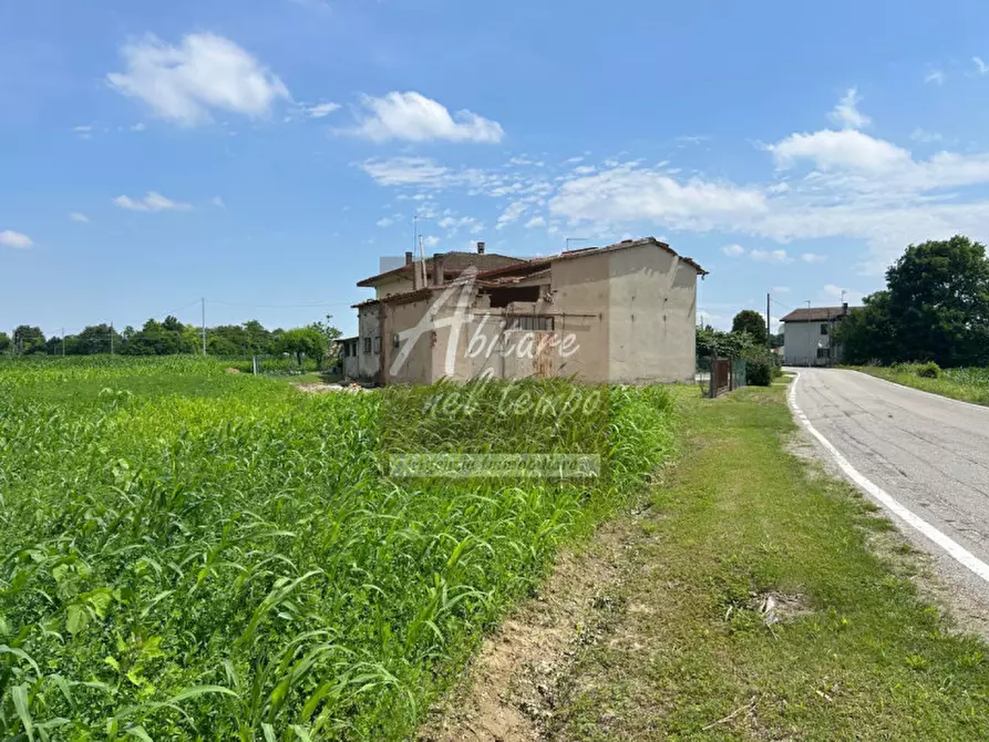 Immagine 3 di Rustico / casale in vendita  in Via Brenta a Campo San Martino