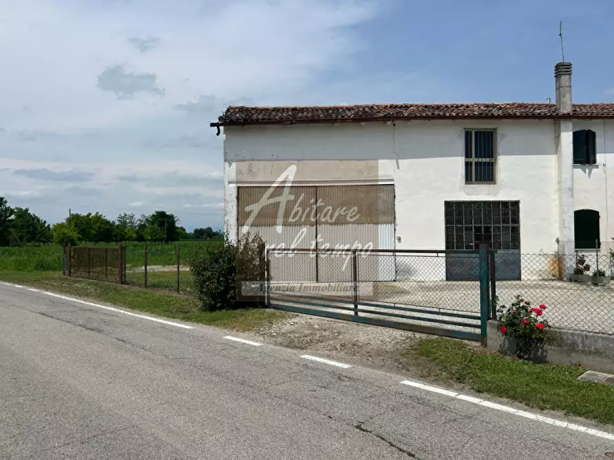 Immagine 6 di Rustico / casale in vendita  in Via Brenta a Campo San Martino