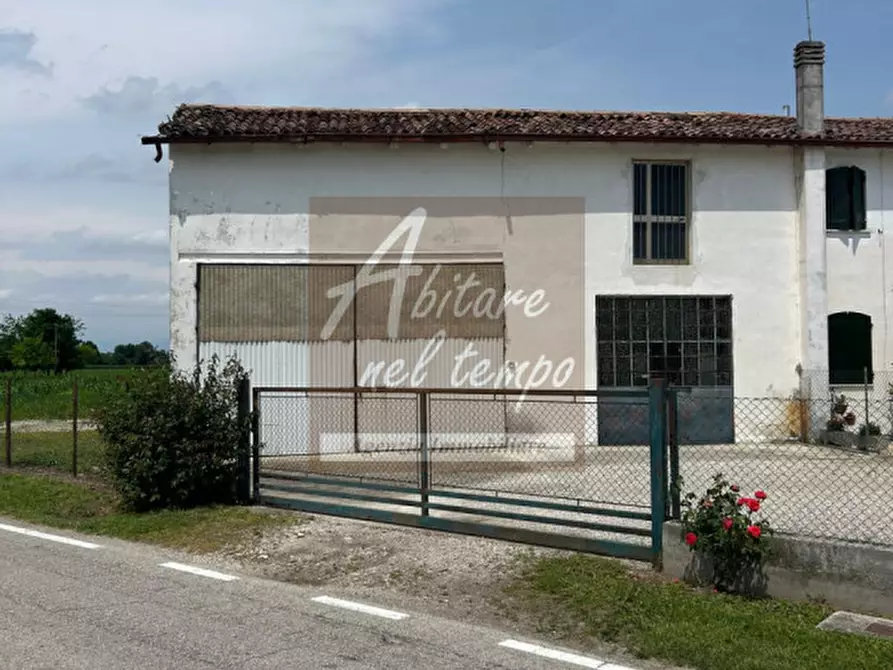 Immagine 10 di Rustico / casale in vendita  in Via Brenta a Campo San Martino
